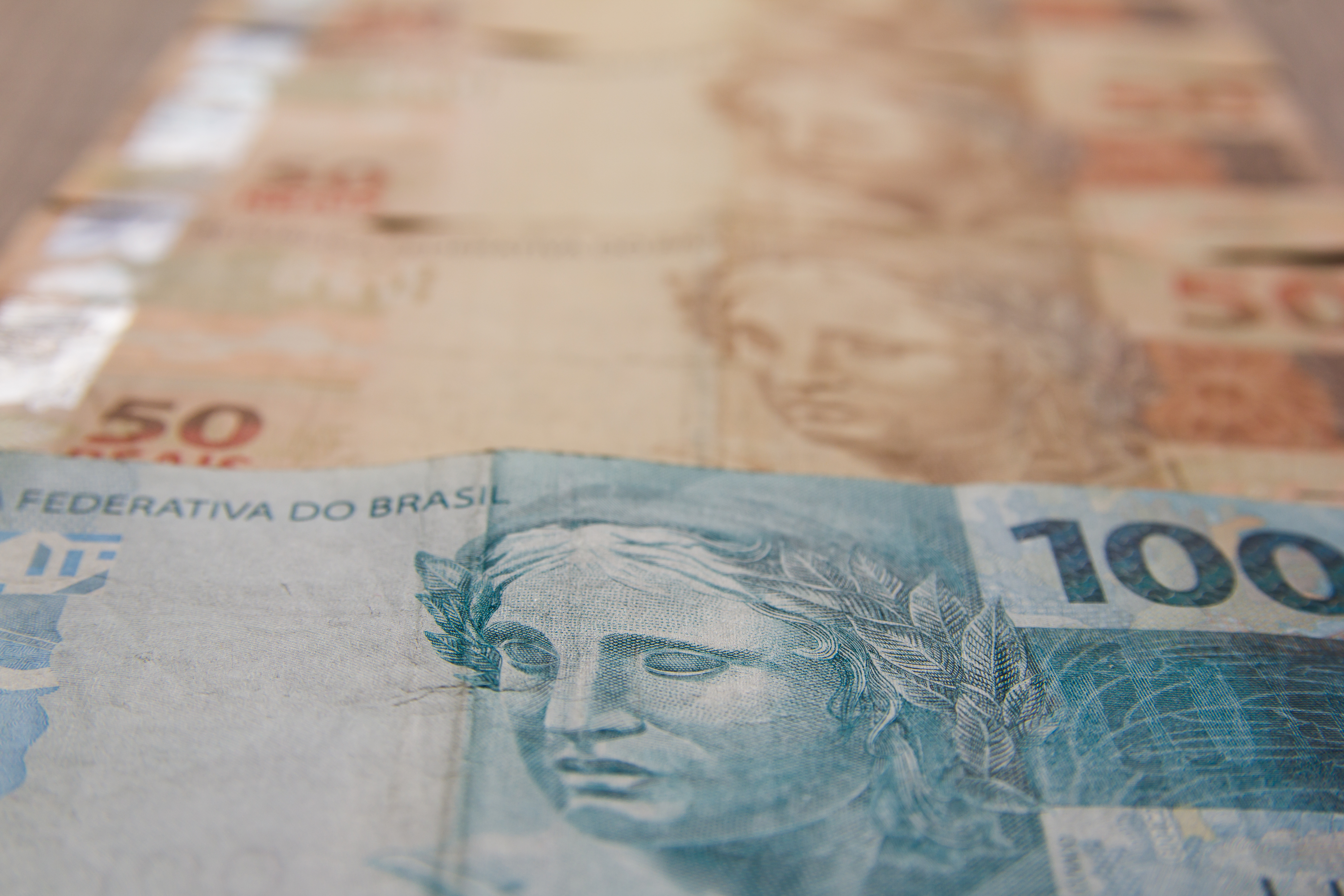 13º salário: tudo o que você precisa saber sobre datas e cálculo em 2025