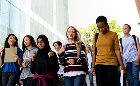 FACULDADE E COLÉGIO DRUMMOND